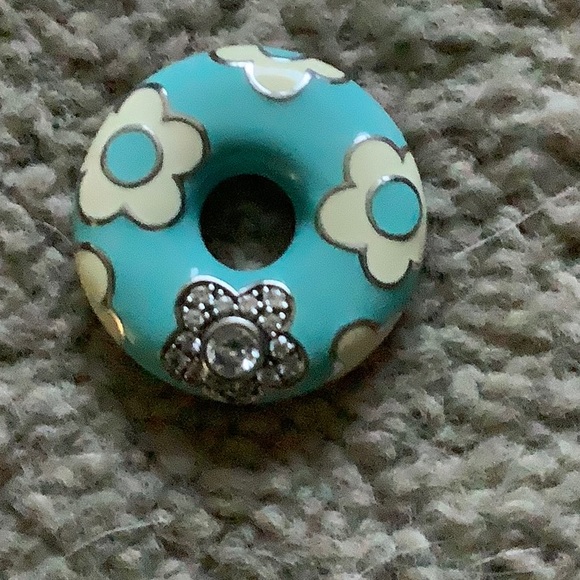 Belle Etoile Pendant - Picture 1 of 7